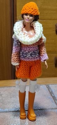 Barbie short pull hiver