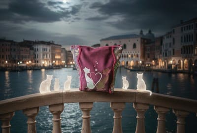 trousse brodée chats Amants de la Lagune