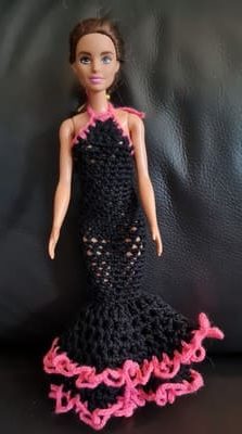 Barbie robe longue noir et rose