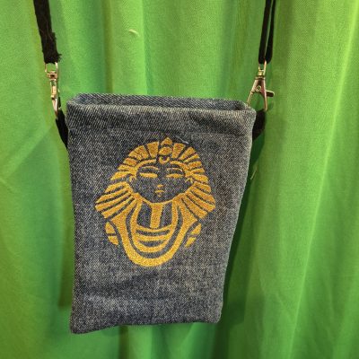 pochette téléphone prince du nil