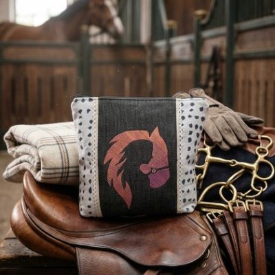 Trousse brodée cheval « Esprit Équestre »